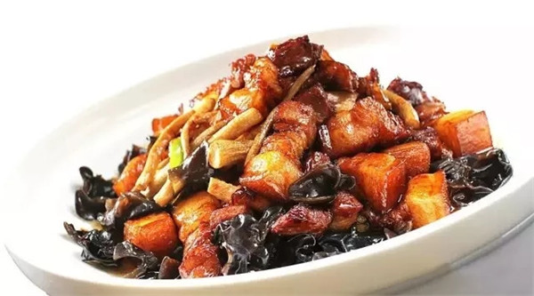 【家常菜】茶菇木耳紅燒肉