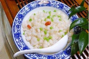 碧螺手剝河蝦仁