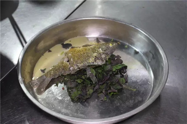 【熱賣菜】平鍋禾花魚豬肚