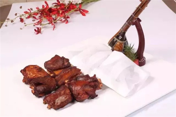 【創(chuàng)新菜】紙包醬羊排