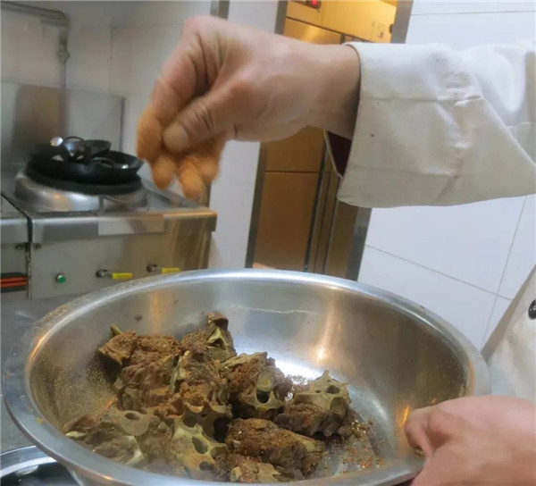 【熱賣菜】香烤羊蝎子