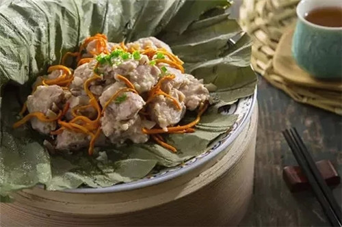 【新派粵菜】荷香冬菜腐乳蒸肉排