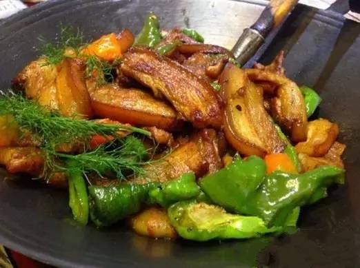 【創(chuàng)新菜】鐵鍋生態(tài)肉