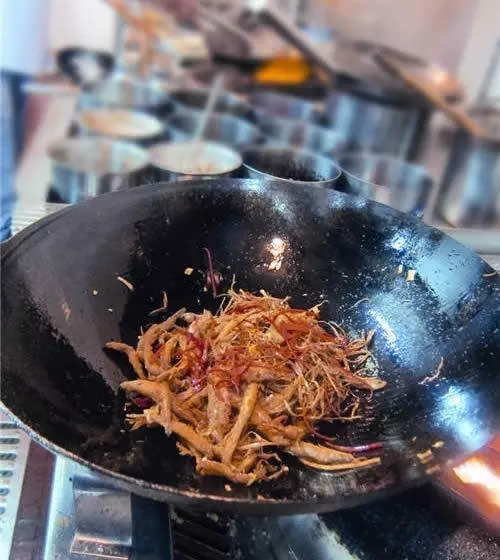 【熱賣菜】干撈香草魚