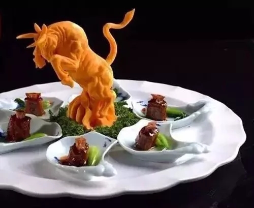 【創(chuàng)新菜】秘制紅燒牛尾
