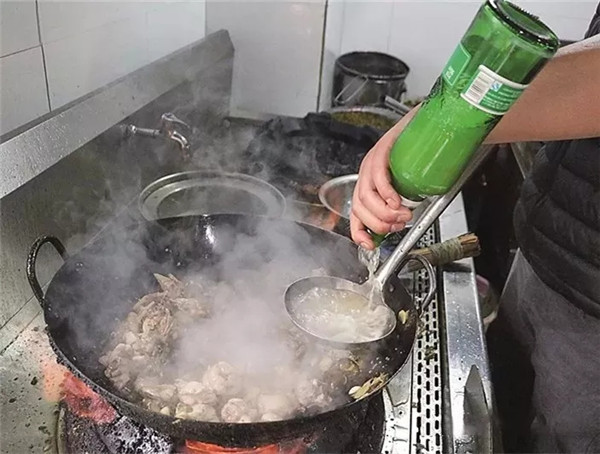 【熱賣菜】藍仕自佳酸菜雞火鍋