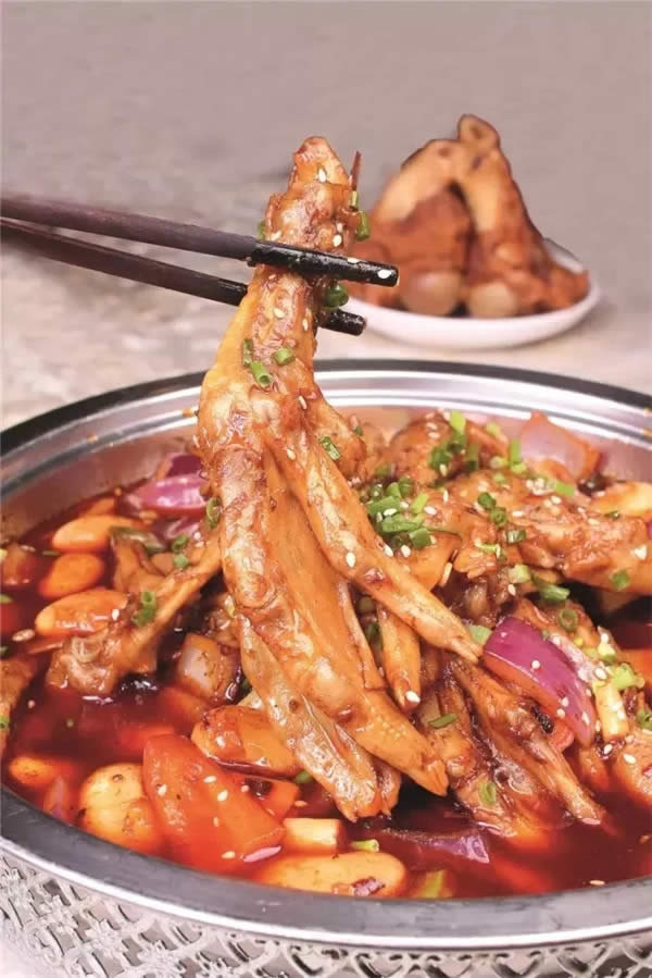【江湖菜】糯香鴨掌