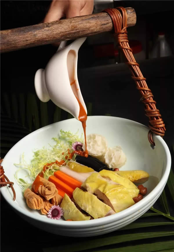 【創(chuàng)意涼菜】庭院龍崗雞