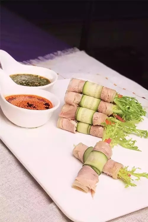 【創(chuàng)新涼菜】雙味乳牛卷