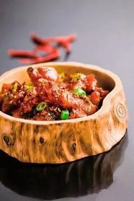 【創(chuàng)新菜】梅香辣豬手