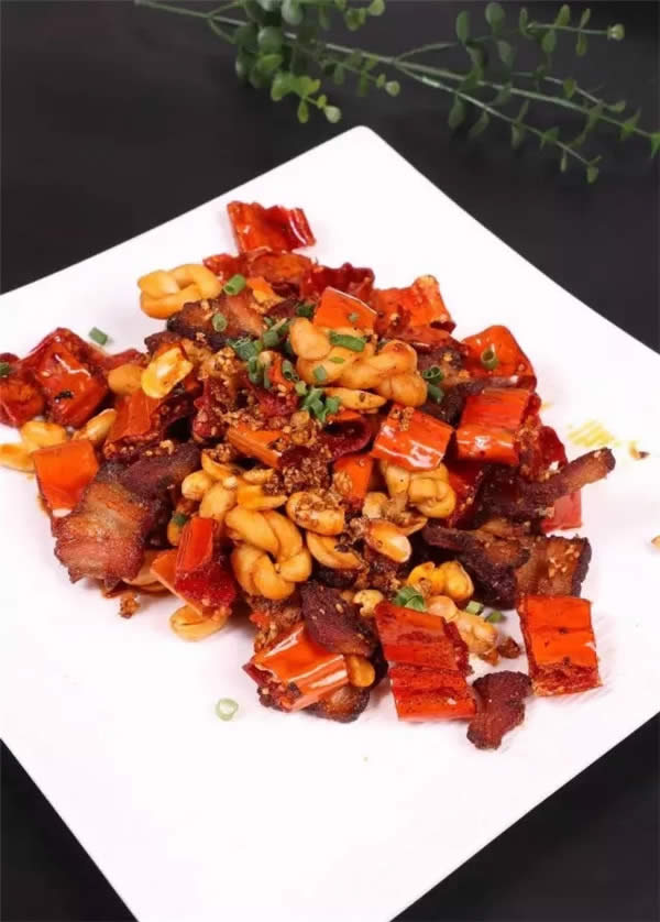 【熱賣菜】辣酥瓦罐烤肉
