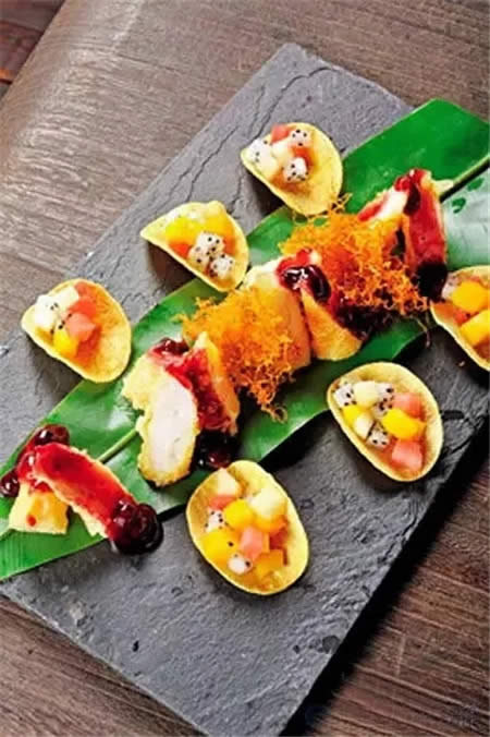 【創新菜】藍莓蝦派配薯片沙拉
