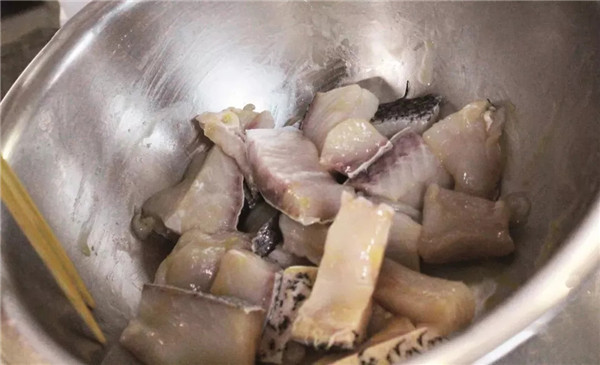 【粵菜】蒜香炆魚肉