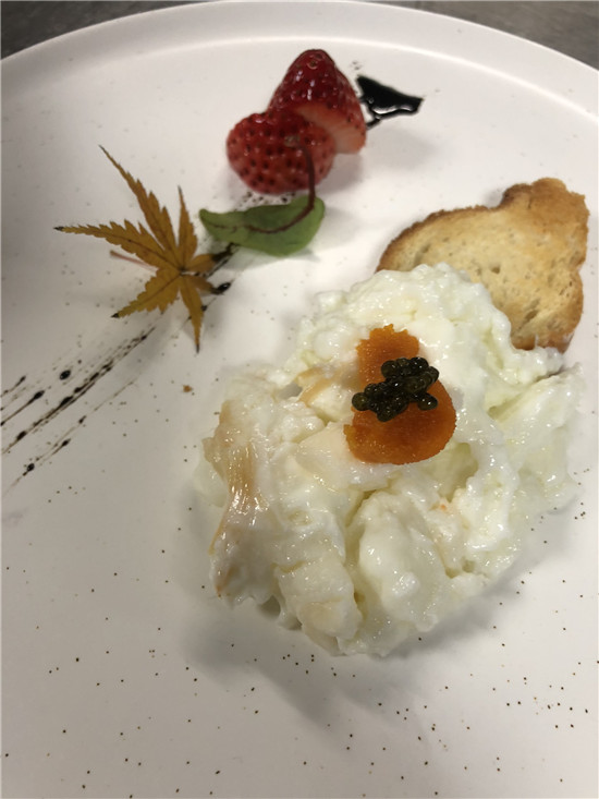 【粵菜】魚籽海膽配牛奶