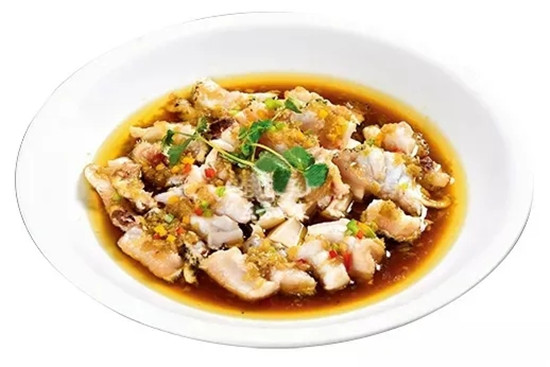 【招牌菜】剁椒蒸龍躉魚腩