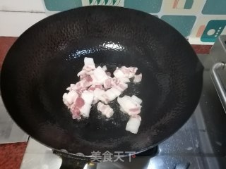 酸菜豬肉燉粉條的做法步驟：3