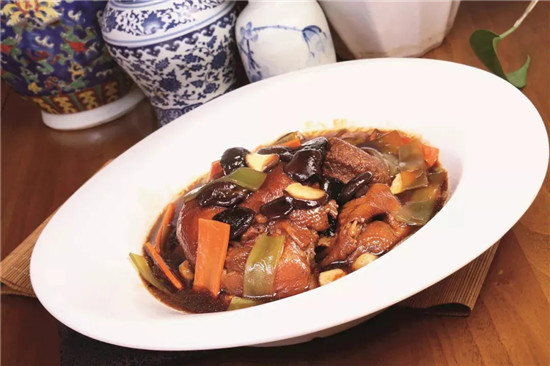 老師傅透露兩道“滿漢席”菜品做法，速度圍觀！