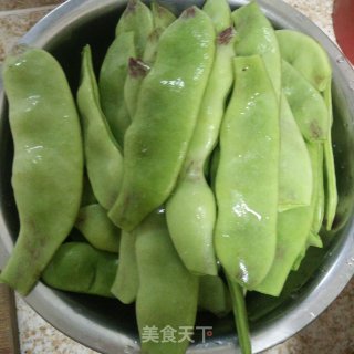 五花肉燉東北油豆的做法步驟：1