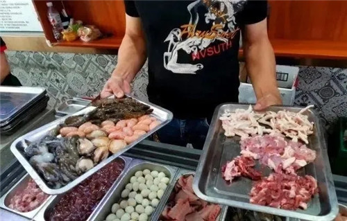 一碗米粉賣356元，廣西一餐館被舉報！這顧客到底意欲何為？