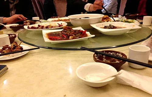最強官方發布！餐廳、超市等場所，可有條件摘下口罩！