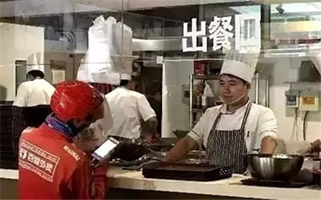 廚師注意！這款APP，能實現后廚直播，把后廚暴露在監管之下！