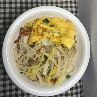 #早餐#比餐廳還好吃的米粉