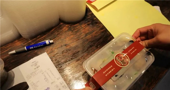面對疫情，鍋包肉傳人鄭樹國是如何積極自救的？