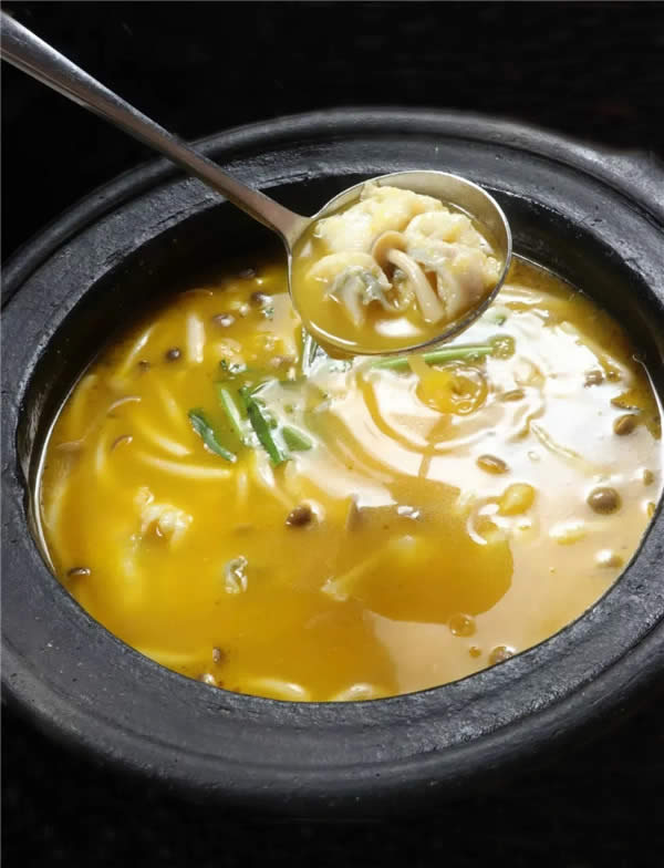 【創(chuàng)新菜】雕梅酸湯鱸魚