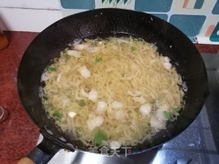 酸菜豬肉燉粉條的做法步驟：8