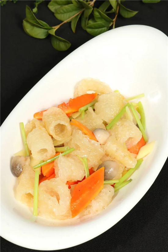 【粵菜】木瓜煮鰻魚鰾