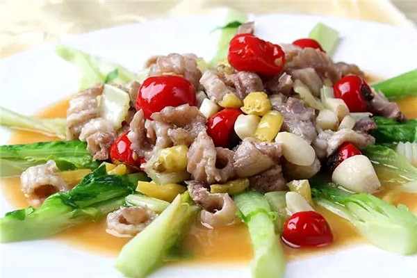 【家常菜】泡椒豬牙根