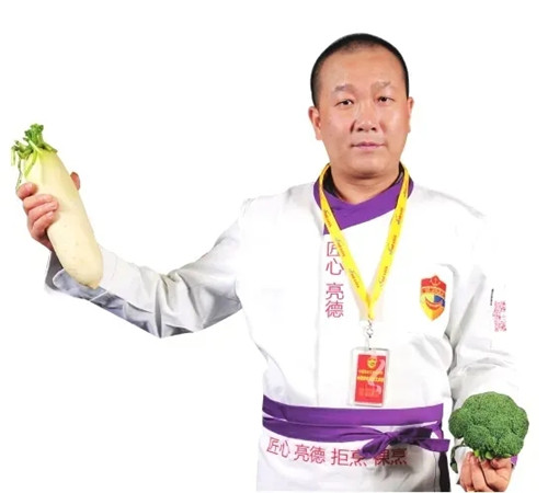 準許外擺后，啤酒、小龍蝦賣火了！武漢一小店竟日銷500斤！（附多款小龍蝦做法）