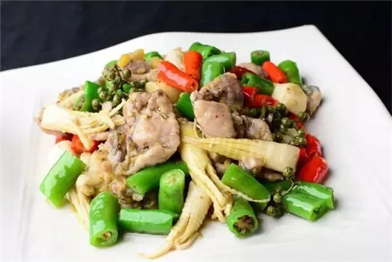 【酒樓菜】風(fēng)味炒烏雞
