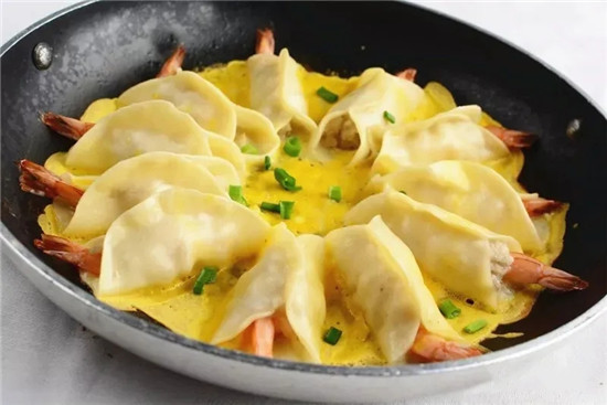 【酒樓菜】生煎馬蹄蝦餃