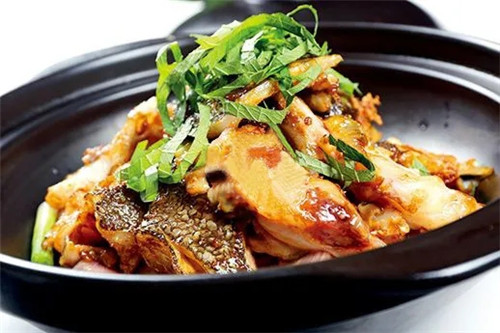 【新派粵菜】沙窩焗深海鱈魚頭
