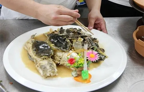 又吃出事！因擅自加工這種食材，致食客中毒，廈門一餐廳被罰12.5萬元！