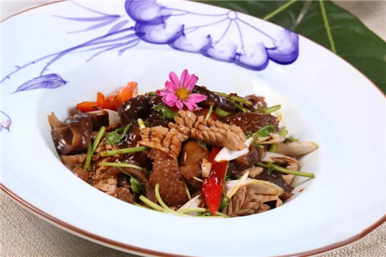 【酒樓菜】膠東參熗腰花