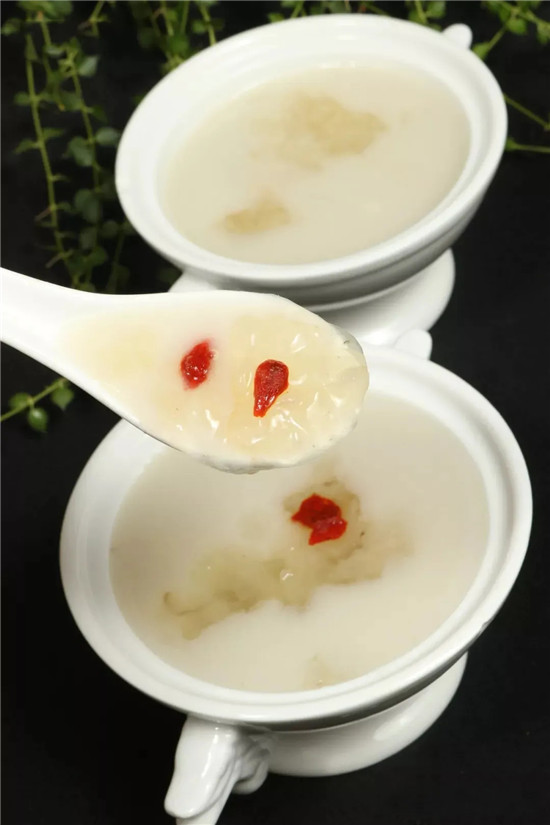 【創(chuàng)新菜】姜茨泥雪蓮子