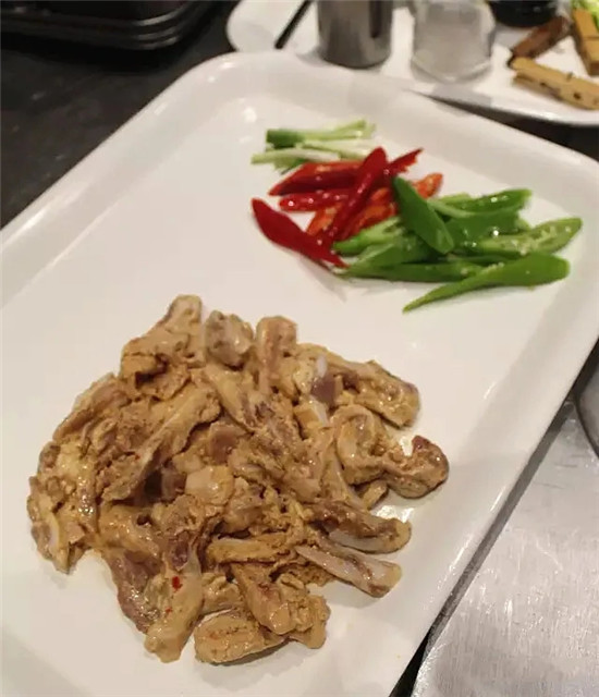 【酒樓菜】板煎脆香骨