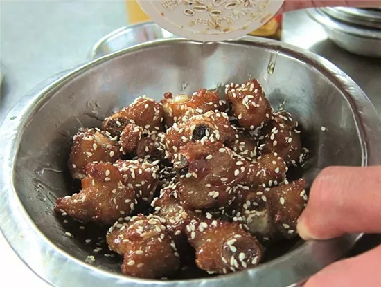 【粵菜】鮮果核桃蜜蒜骨