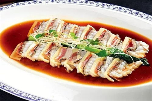 【新派粵菜】麒麟蒸龍躉魚片