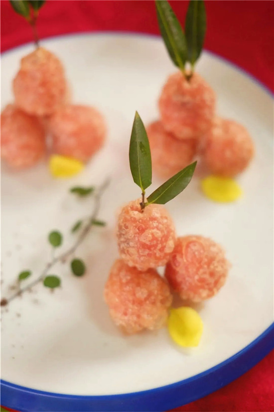 用荔枝做菜，能做出什么美味又消暑的菜品？快來看看粵廚給出的答卷！