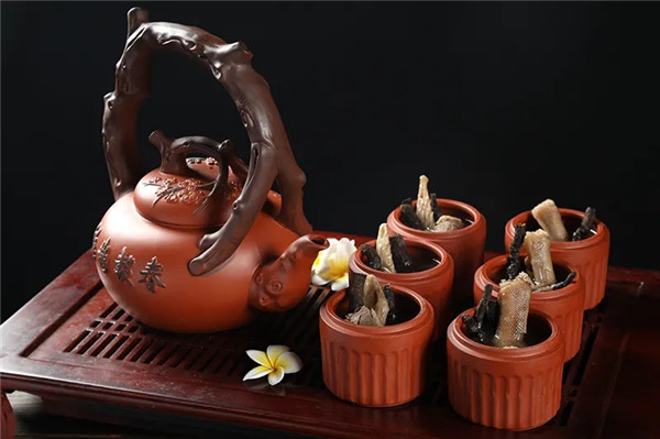 這種鵝為什么叫溫泉鵝？數(shù)十道大廚拿手菜品，告訴了我們答案