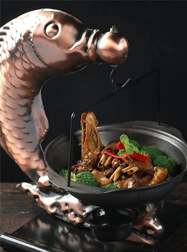 這種鵝為什么叫溫泉鵝？數(shù)十道大廚拿手菜品，告訴了我們答案