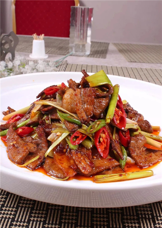 【家常菜】花肉炒豬肝