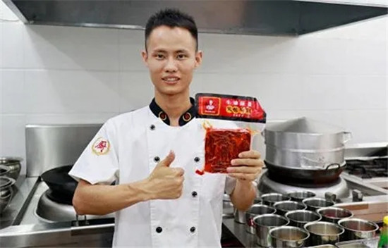 厲害！80后名廚復原紅樓夢名菜，一夜迅速走紅！粉絲已漲至127萬！