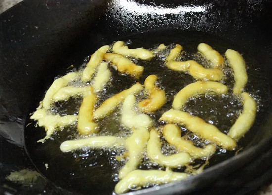 【創(chuàng)新菜】椒麻脆皮魚鰾