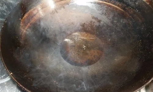 廚房各種用油技巧，師傅們分享各自心得！