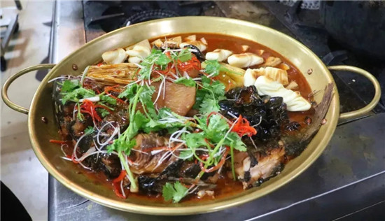 【創新菜】金鍋燉大魚