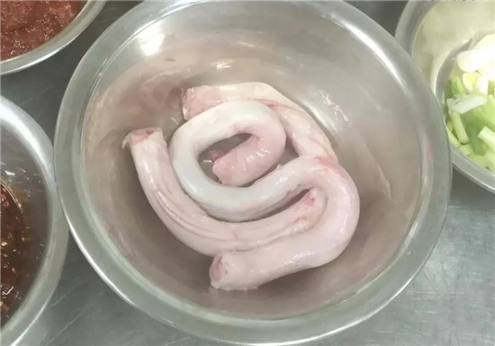 【酒樓菜】荊沙牛鞭煲